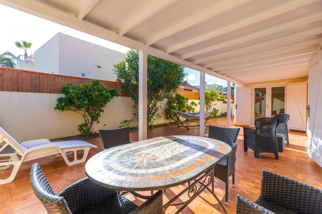 Private Villa With Heated Pool & Terrace See View Corralejo Exterior photo
